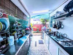 Kembangan Villas (D14), Terrace #577912321